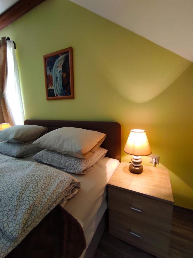 Accommodation "Old Town Dreznik" Rakovica Dış mekan fotoğraf